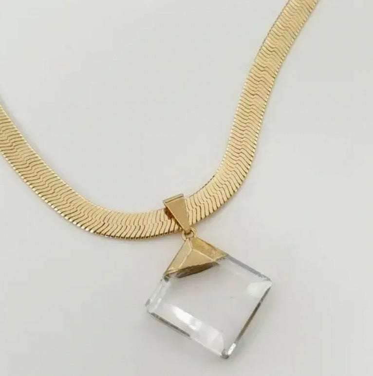 Crystal Coves Necklace